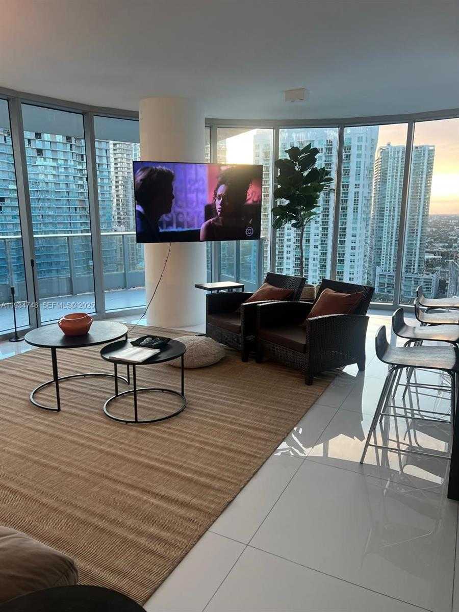 Small Image of 200 BISCAYNE BOULEVARD WAY #3102, Miami Number 8