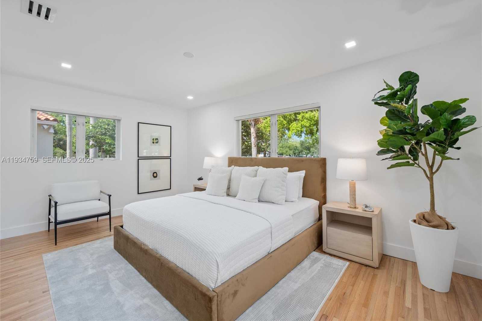 Small Image of 5211 GRANADA BLVD, Coral Gables Number 22