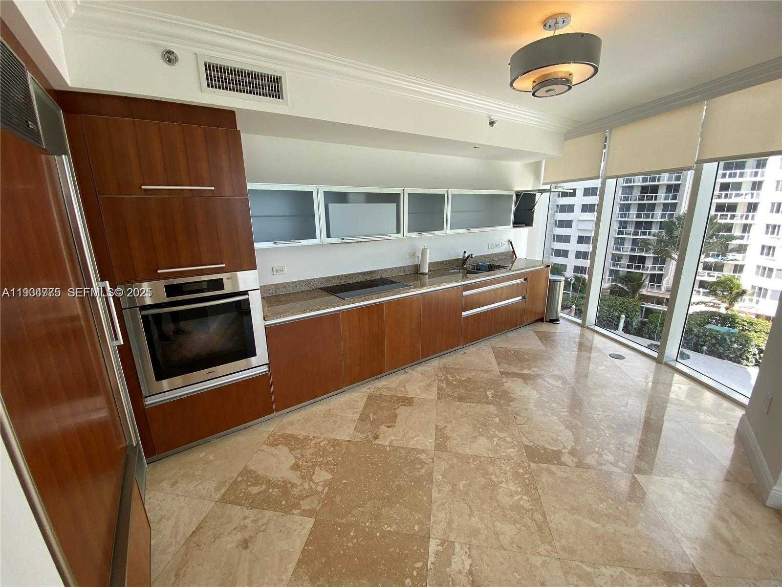 Small Image of 17201 COLLINS AVE #701, Sunny Isles Beach Number 5
