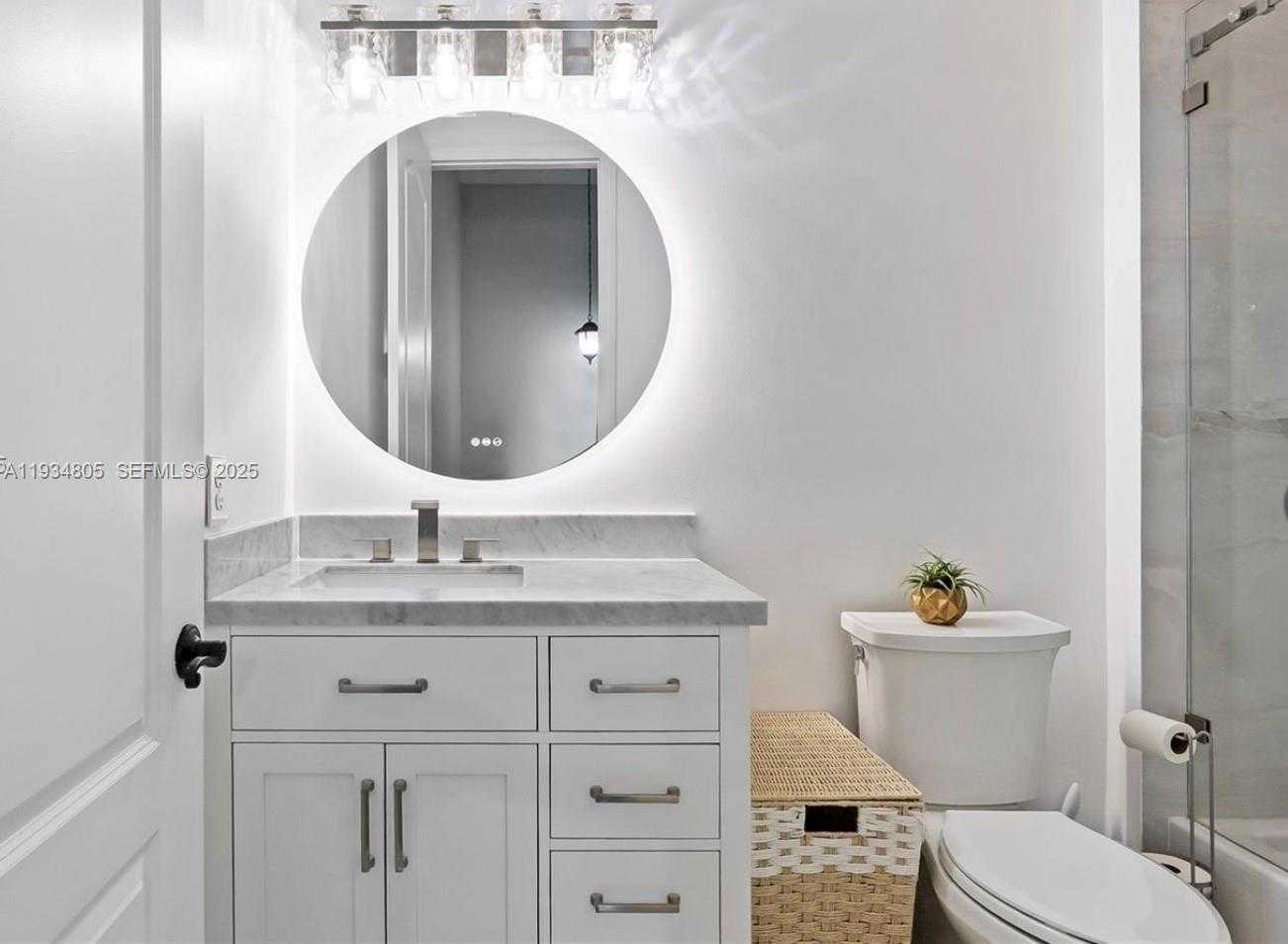 Small Image of 14709 SOUTH WEST 6TH ST, Pembroke Pines Number 15