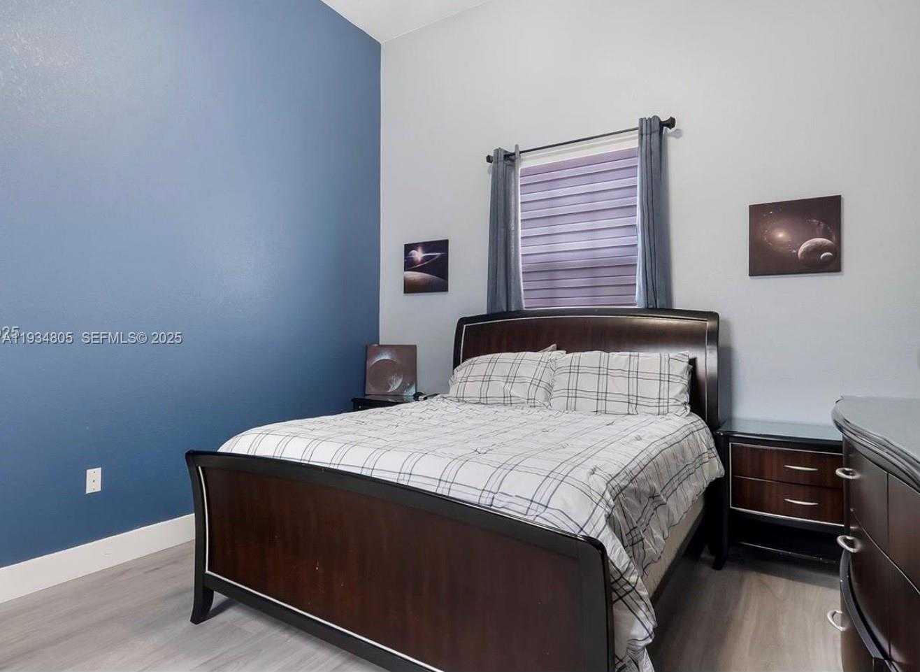 Small Image of 14709 SOUTH WEST 6TH ST, Pembroke Pines Number 16