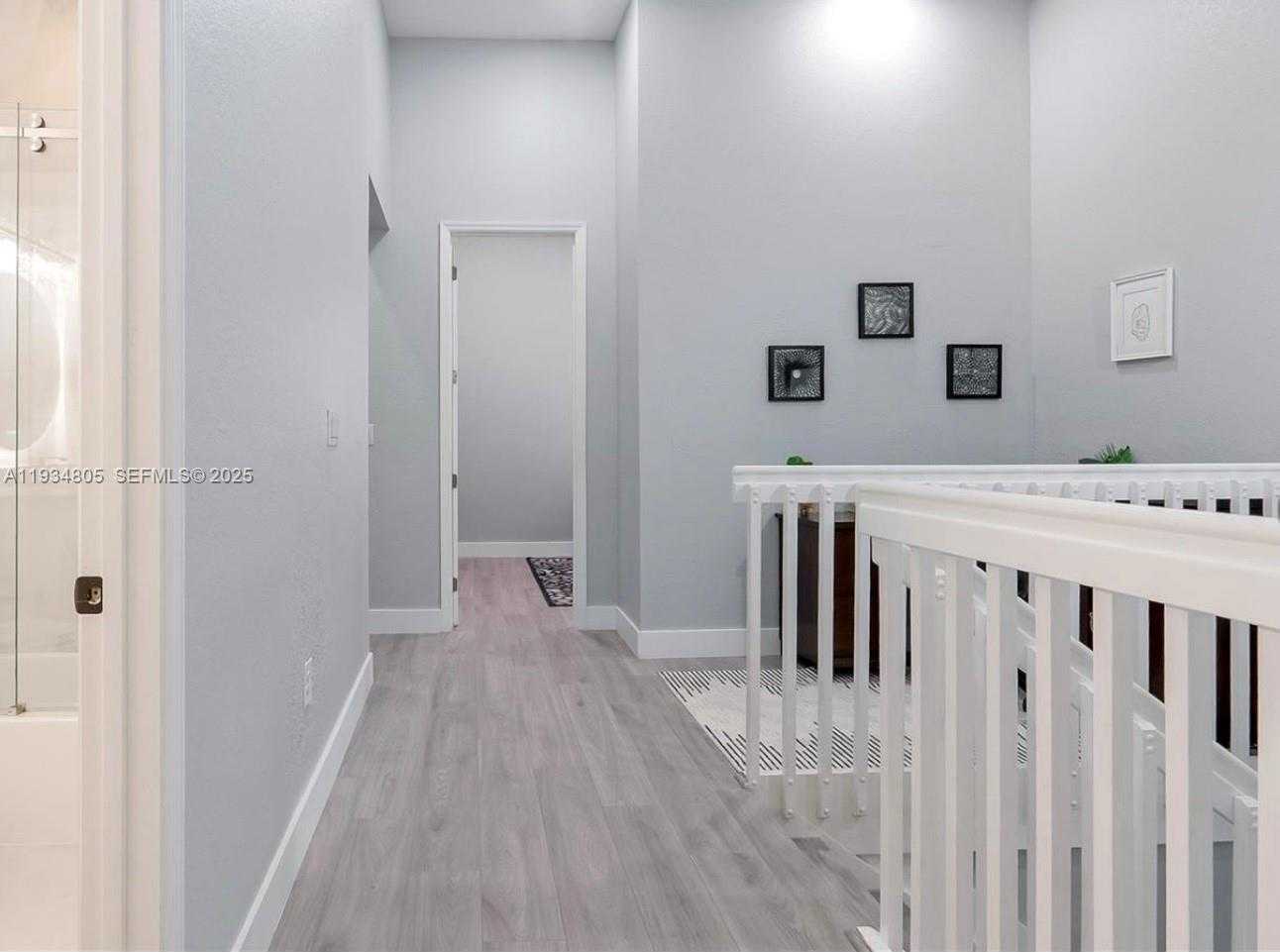 Small Image of 14709 SOUTH WEST 6TH ST, Pembroke Pines Number 24