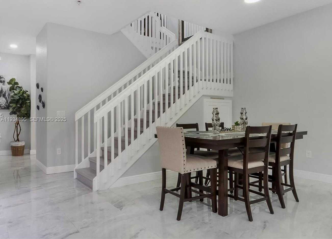 Small Image of 14709 SOUTH WEST 6TH ST, Pembroke Pines Number 6