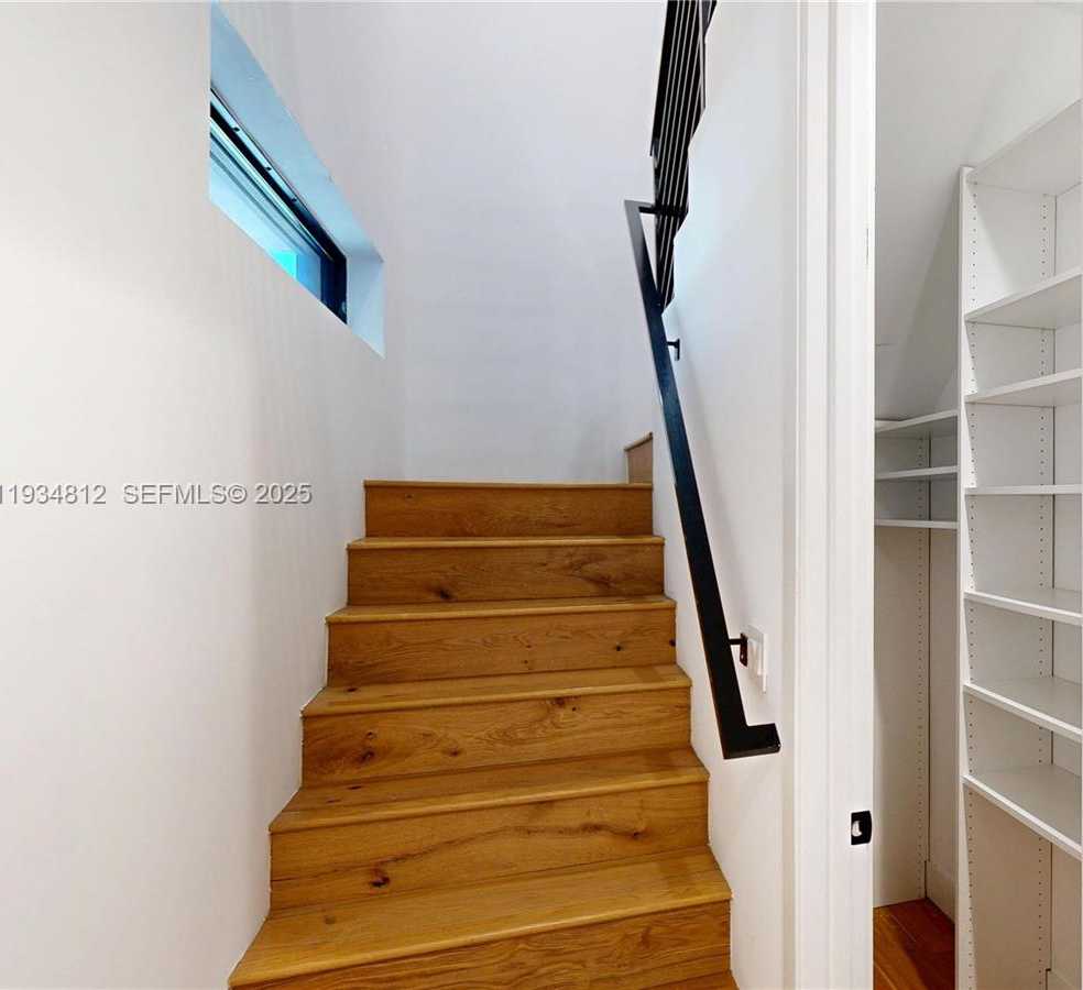 Small Image of 353 NORTH WEST 50TH ST #353, Miami Number 11