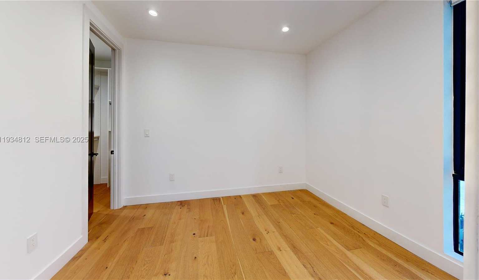 Small Image of 353 NORTH WEST 50TH ST #353, Miami Number 29