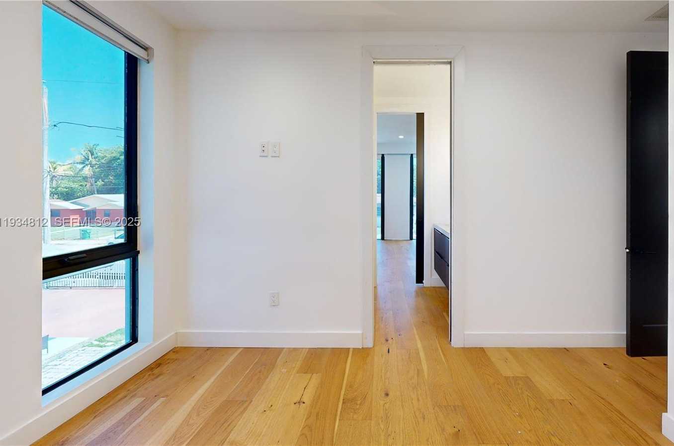 Small Image of 353 NORTH WEST 50TH ST #353, Miami Number 31