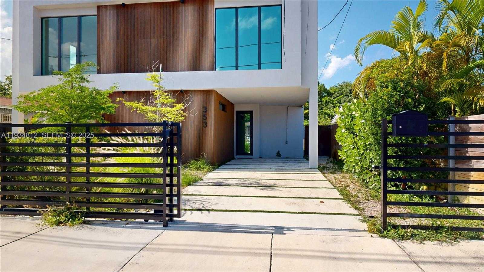 Small Image of 353 NORTH WEST 50TH ST #353, Miami Number 39