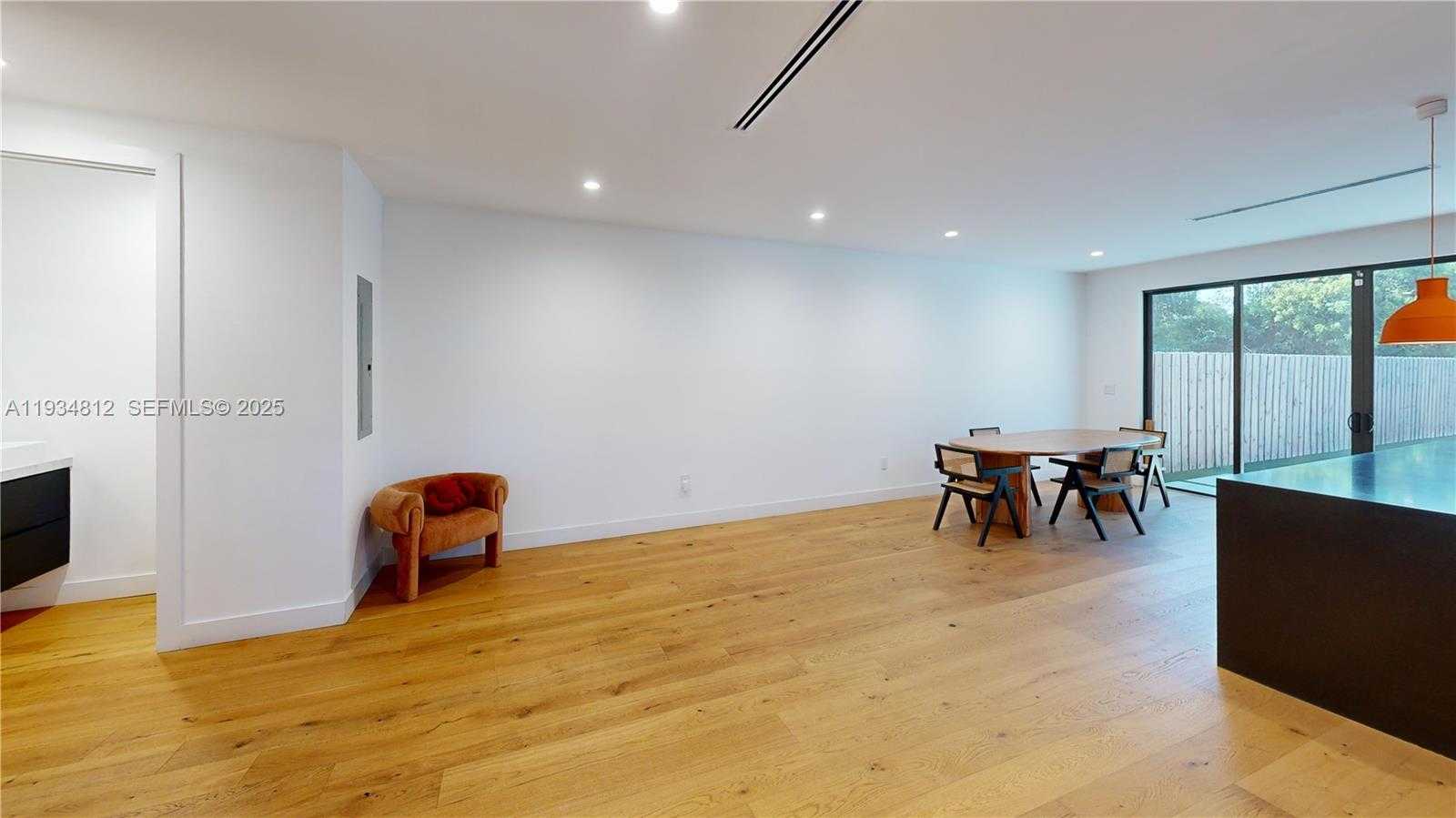 Small Image of 353 NORTH WEST 50TH ST #353, Miami Number 7