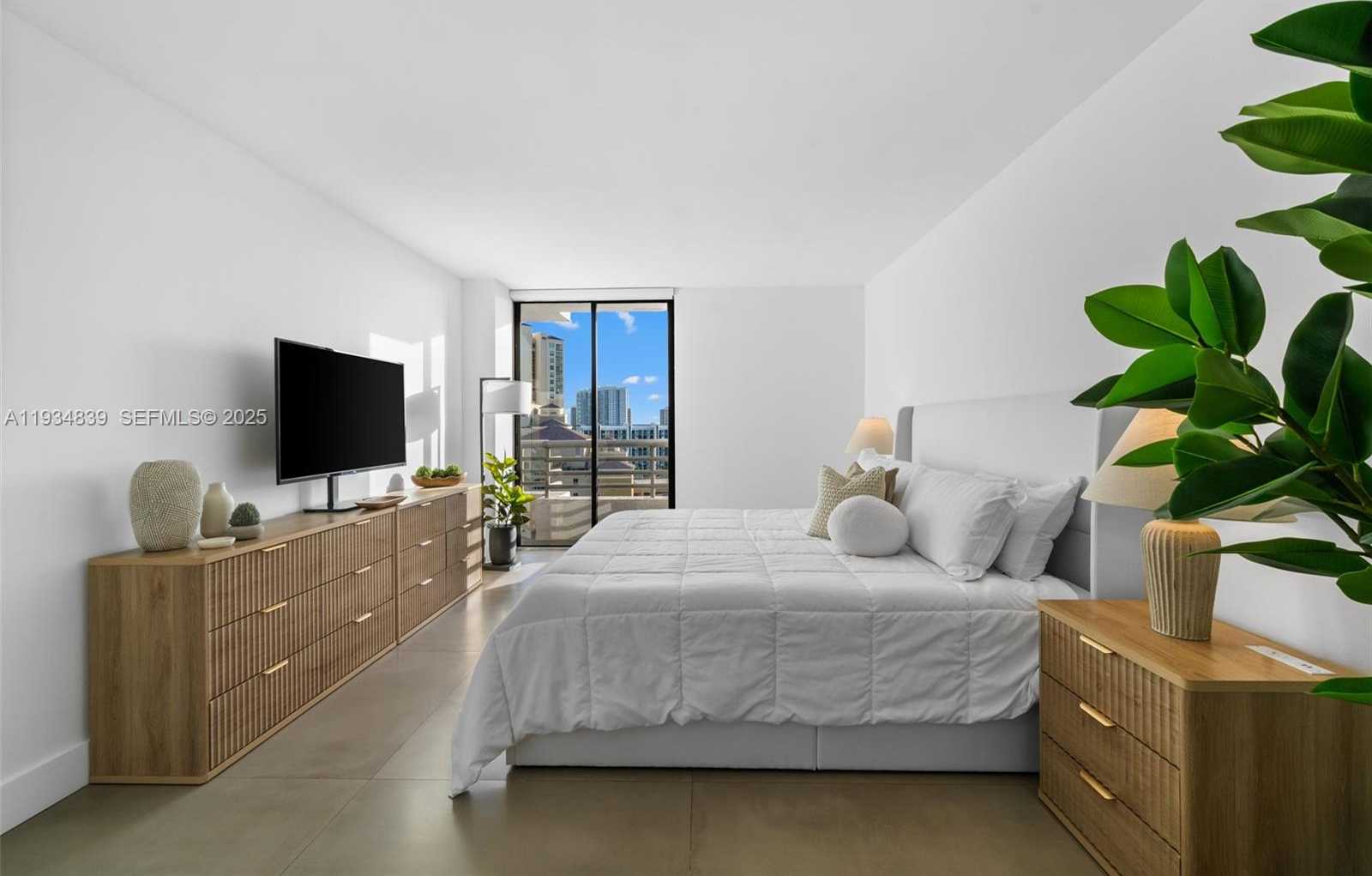 Small Image of 3300 NORTH EAST 191ST ST #1813, Aventura Number 13