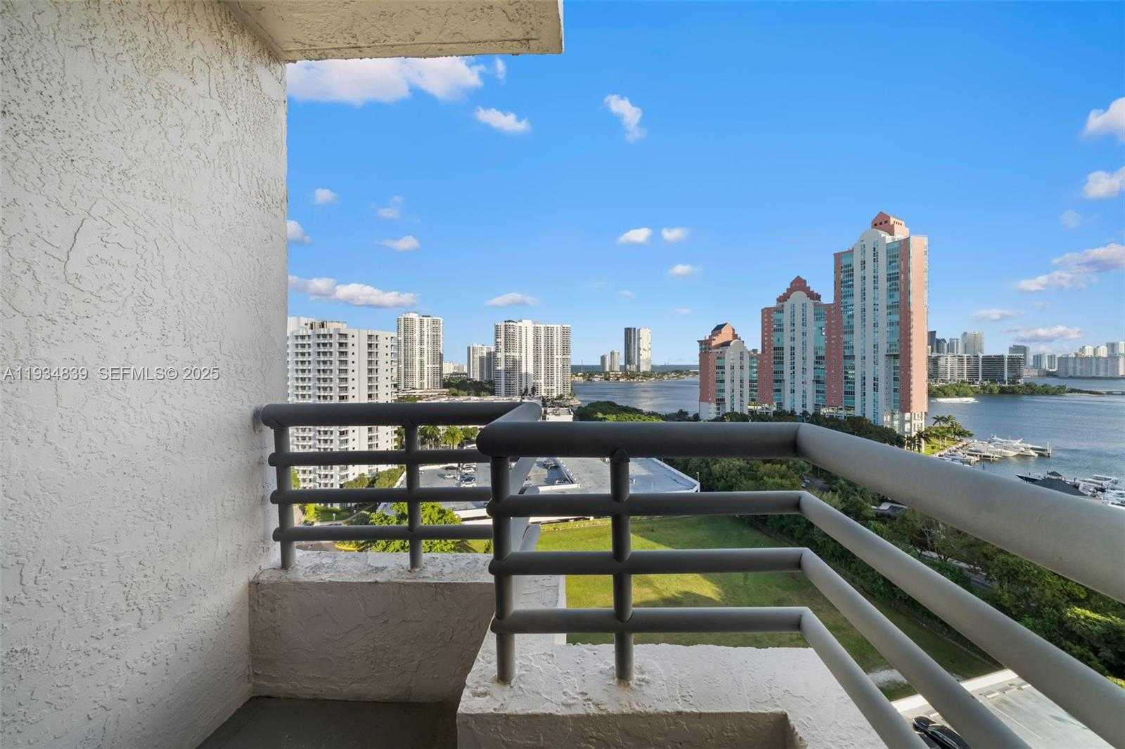 Small Image of 3300 NORTH EAST 191ST ST #1813, Aventura Number 20