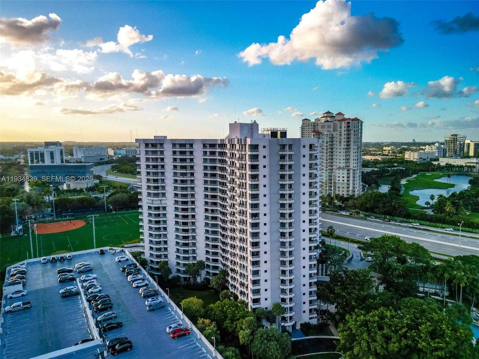 Small Image of 3300 NORTH EAST 191ST ST #1813, Aventura Number 44
