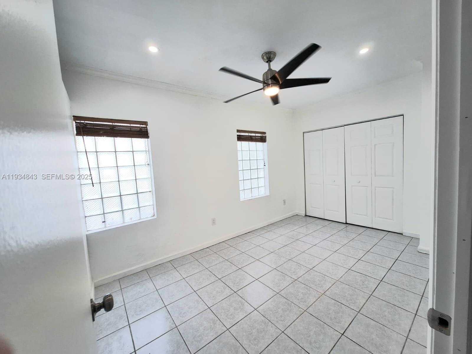 Small Image of 14402 SOUTH WEST 111TH ST #14402, Miami Number 11