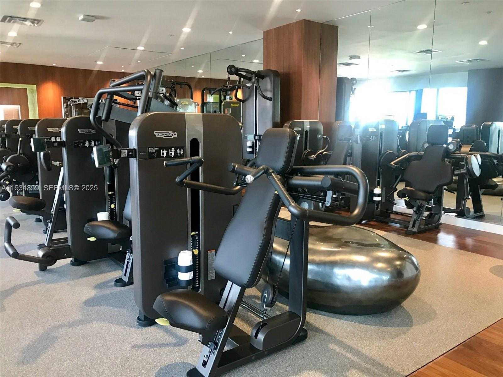 Small Image of 1300 SOUTH MIAMI AVE #2406, Miami Number 10