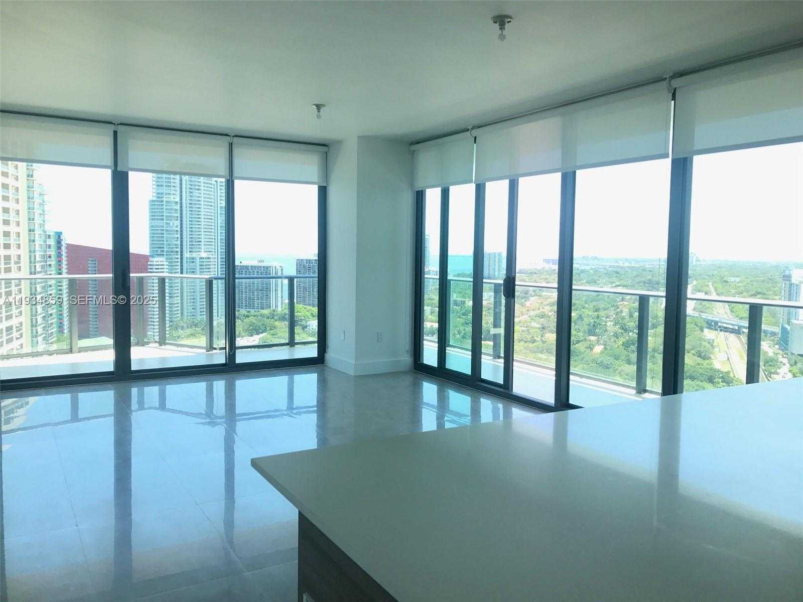 Small Image of 1300 SOUTH MIAMI AVE #2406, Miami Number 19