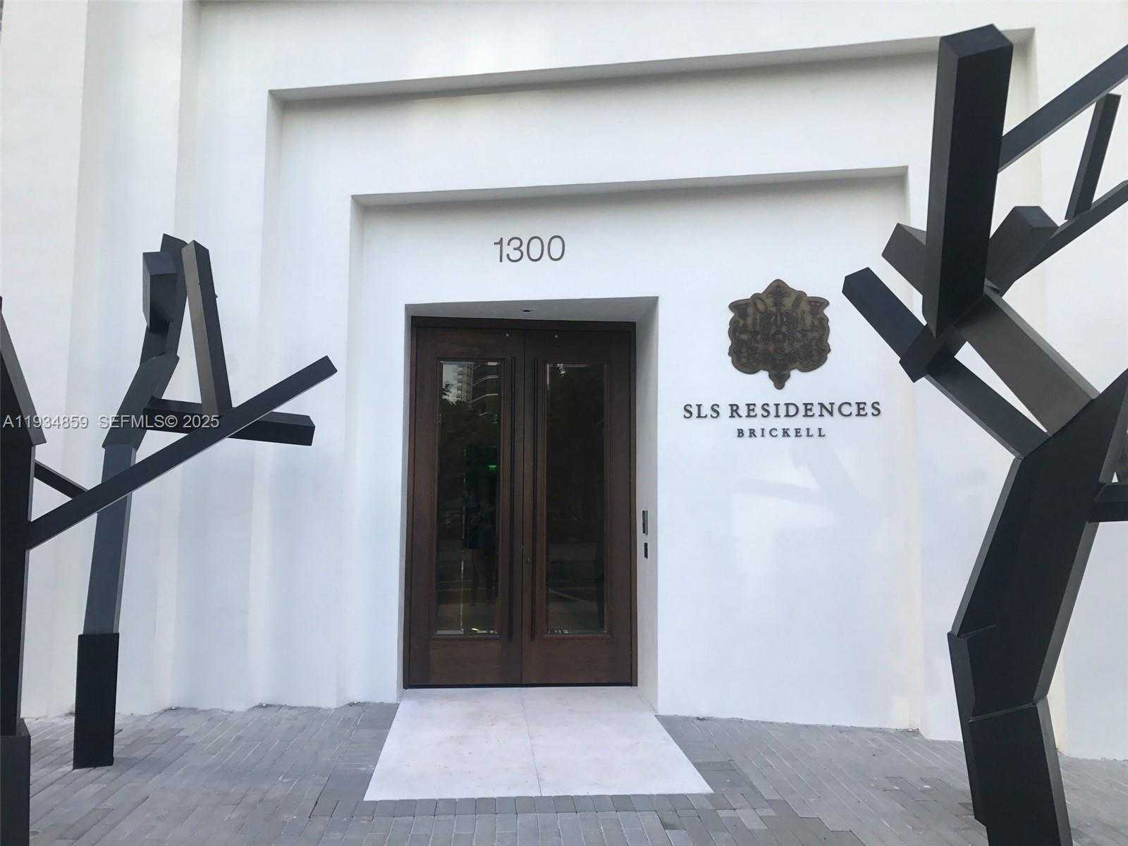 Small Image of 1300 SOUTH MIAMI AVE #2406, Miami Number 2