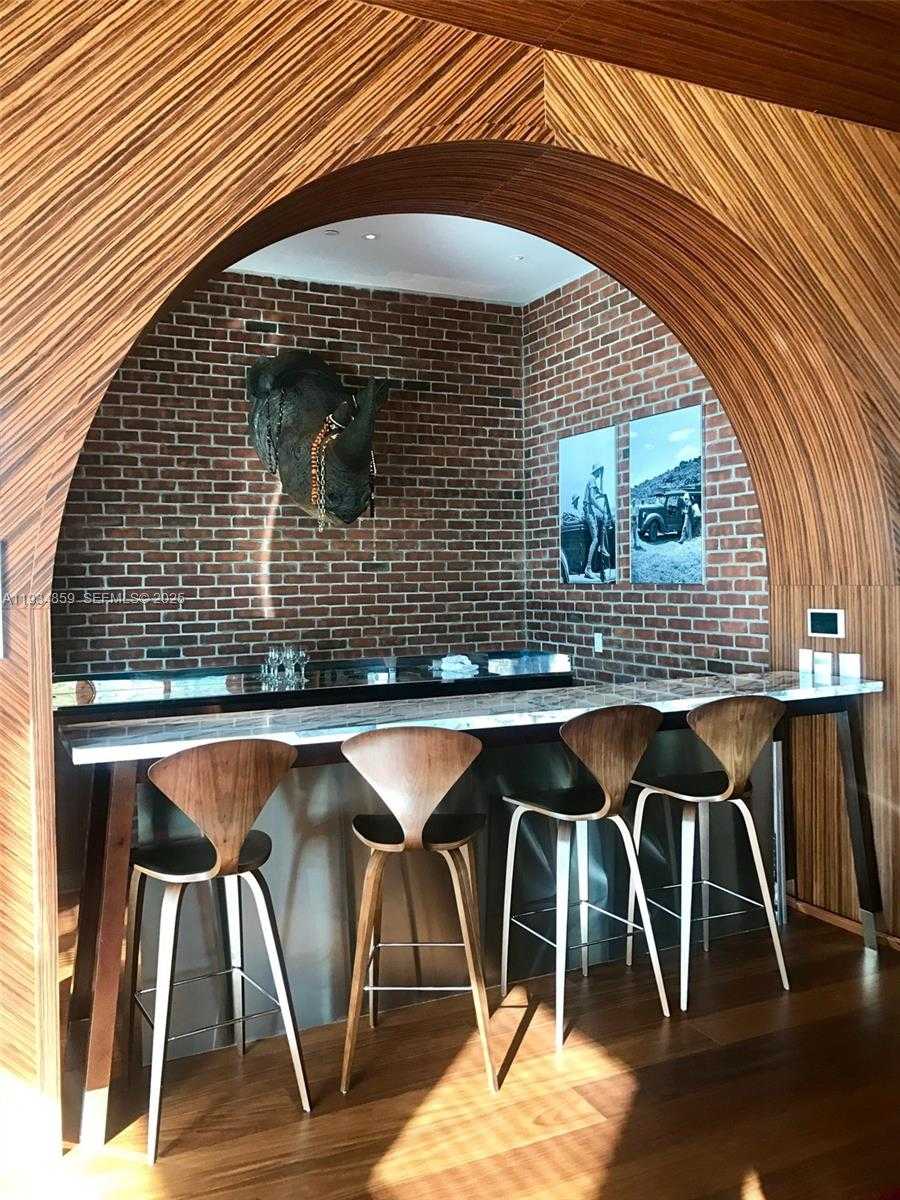 Small Image of 1300 SOUTH MIAMI AVE #2406, Miami Number 7