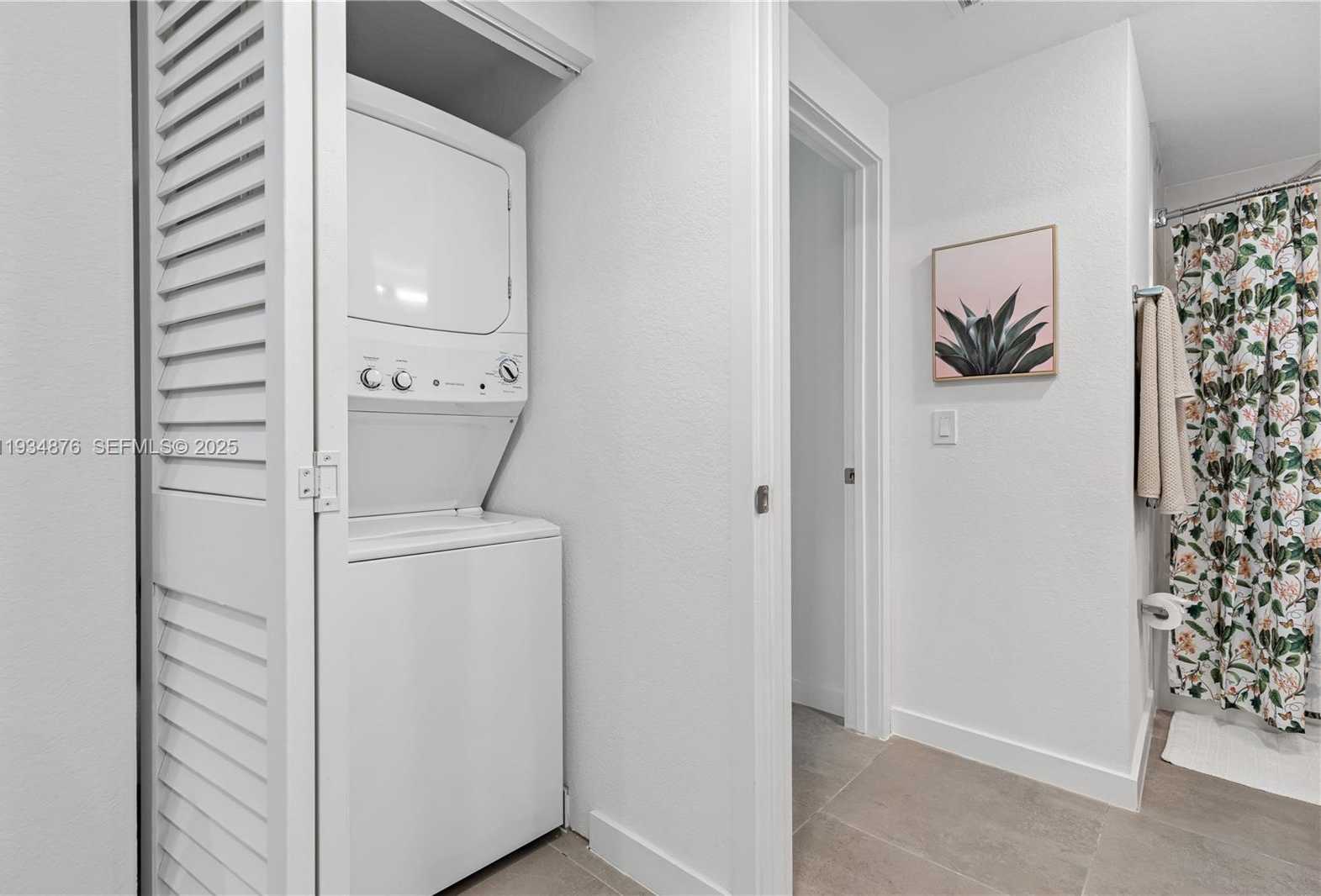 Small Image of 4 NORTH FEDERAL HWY #540, Dania Beach Number 5