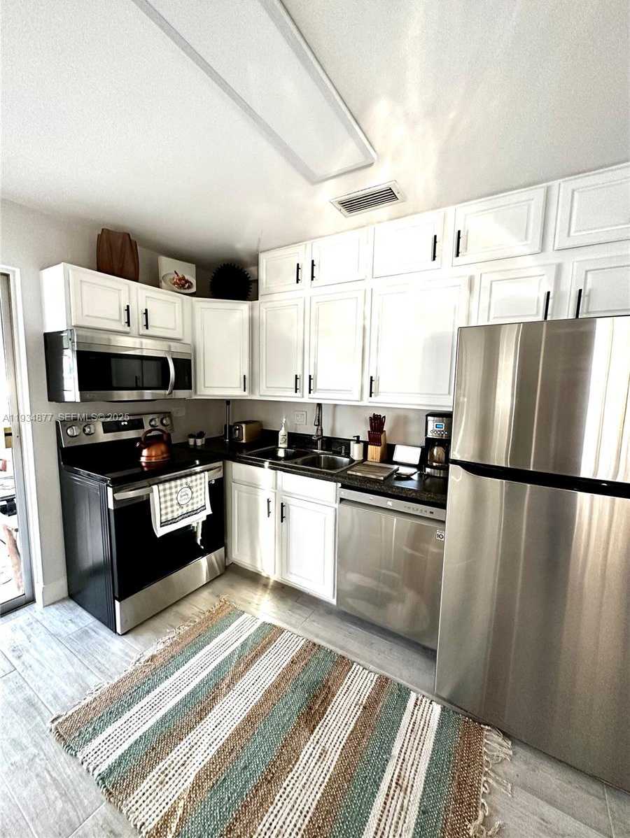 Small Image of 397 NORTH WEST 48TH CT #397, Oakland Park Number 3