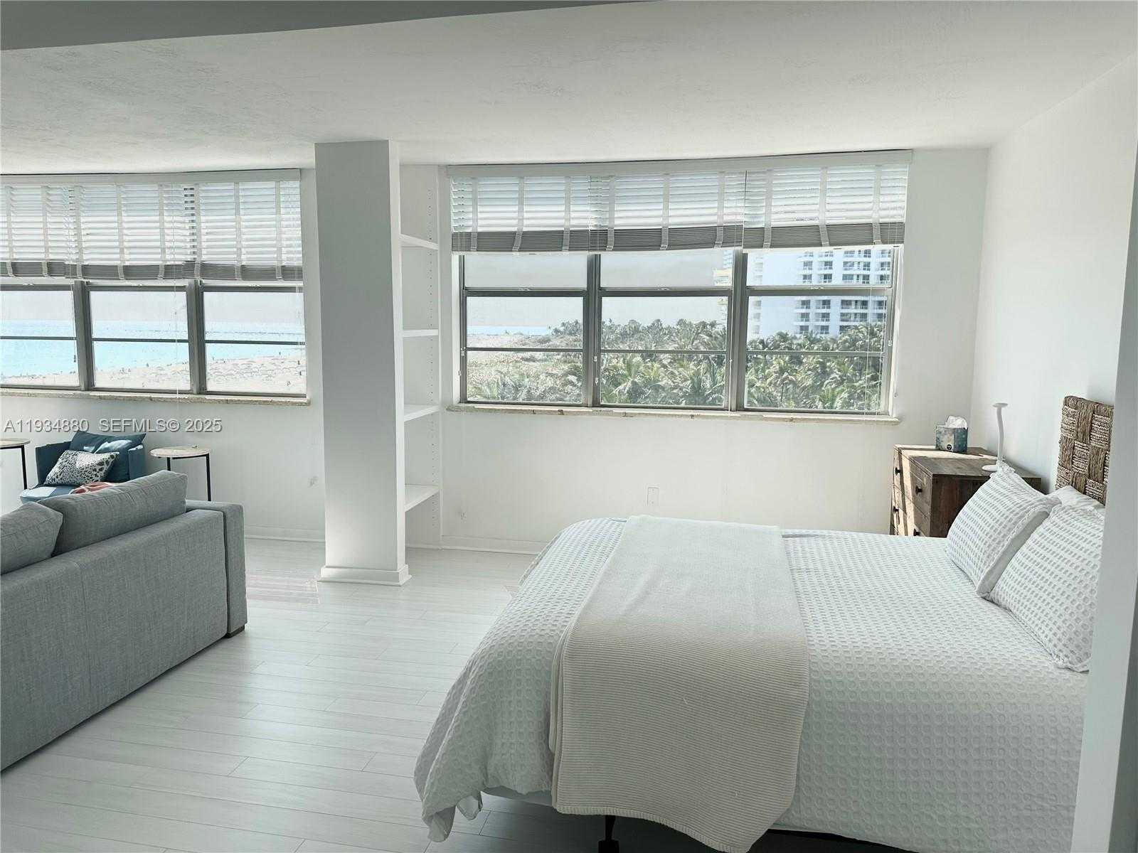 Small Image of 301 OCEAN DR #509, Miami Beach Number 10
