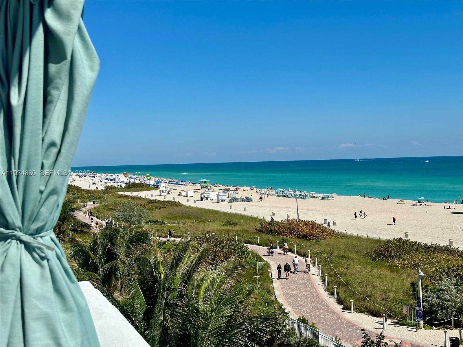 Small Image of 301 OCEAN DR #509, Miami Beach Number 3