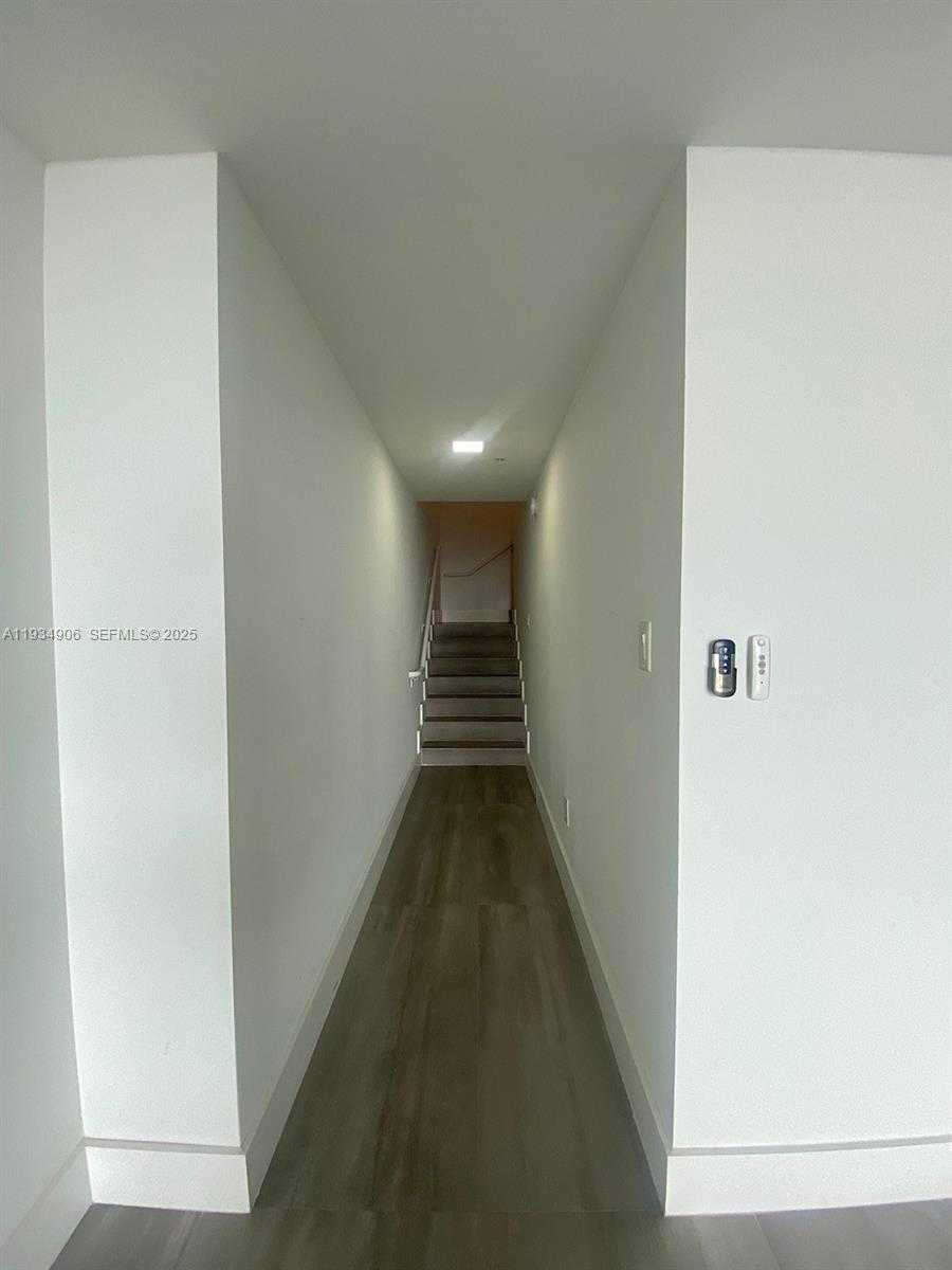 Small Image of 400 SUNNY ISLES BLVD #1616, Sunny Isles Beach Number 19