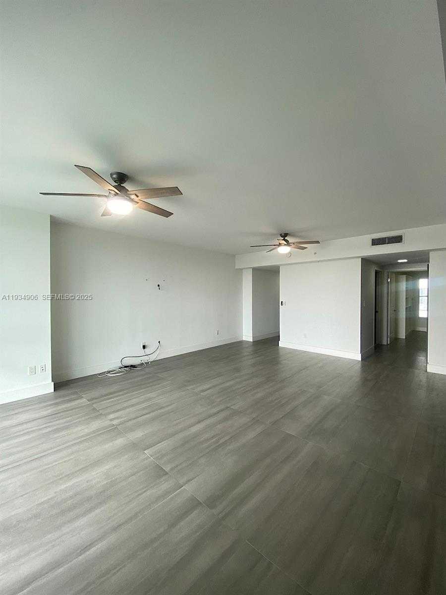 Small Image of 400 SUNNY ISLES BLVD #1616, Sunny Isles Beach Number 21