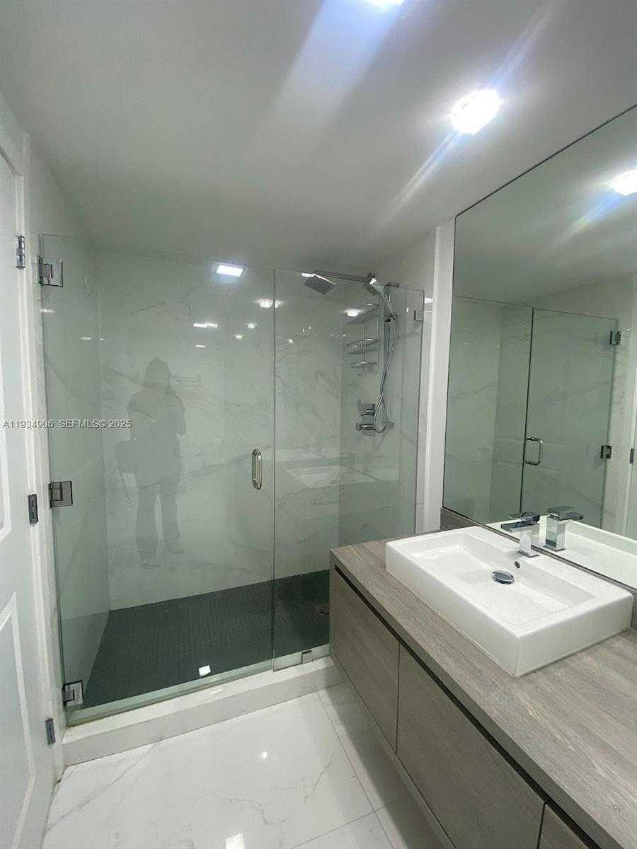 Small Image of 400 SUNNY ISLES BLVD #1616, Sunny Isles Beach Number 24