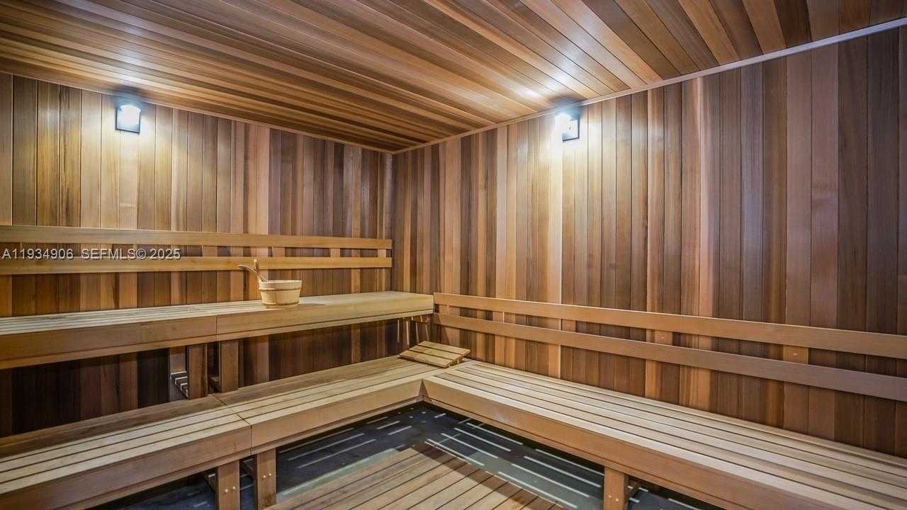 Small Image of 400 SUNNY ISLES BLVD #1616, Sunny Isles Beach Number 34