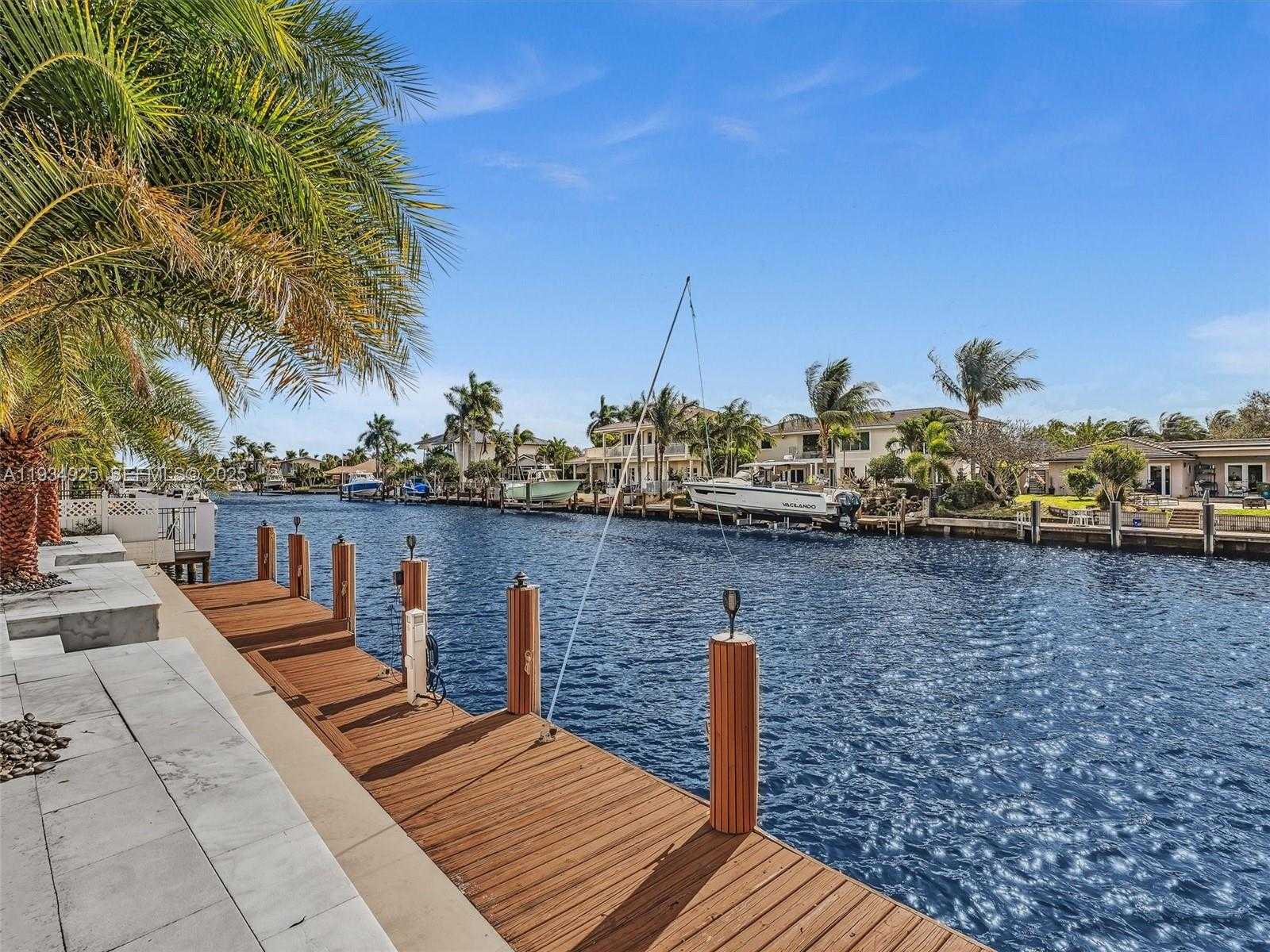 Small Image of 2310 NORTH EAST 48TH CT, Lighthouse Point Number 33