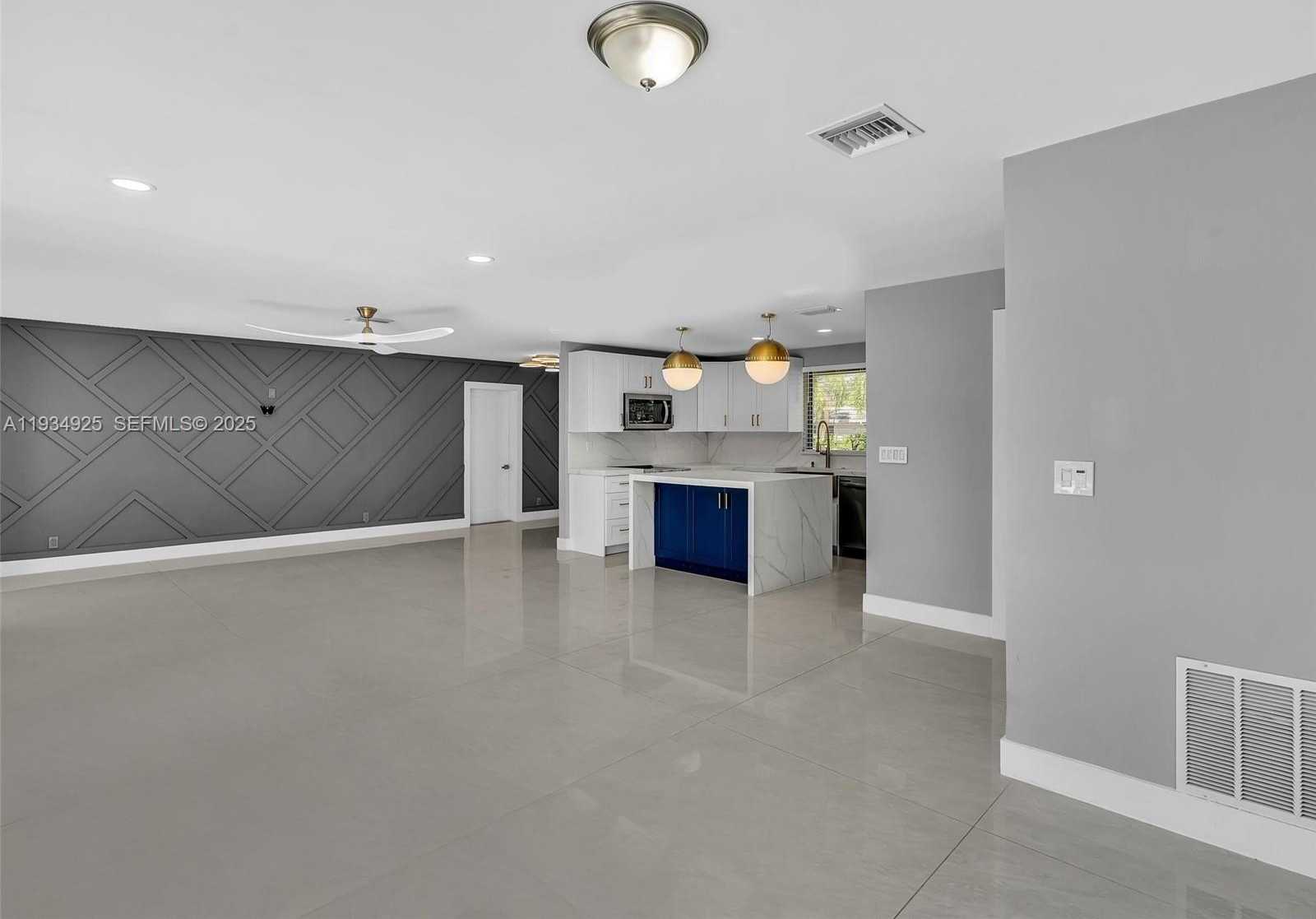 Small Image of 2310 NORTH EAST 48TH CT, Lighthouse Point Number 6