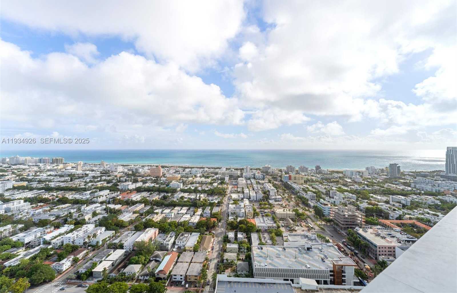 Small Image of 500 ALTON RD #3905, Miami Beach Number 3