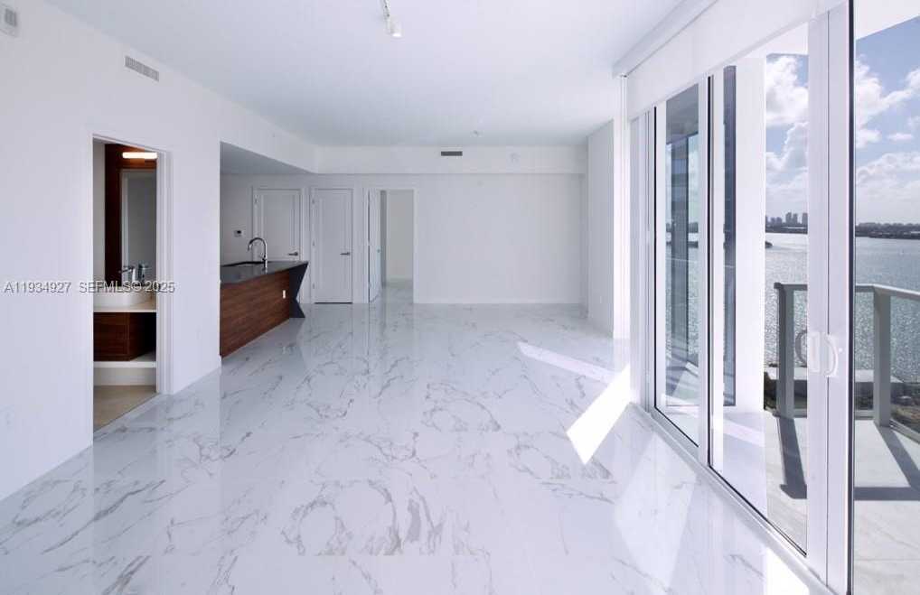 Small Image of 601 NORTH EAST 27TH #1003, Miami Number 34