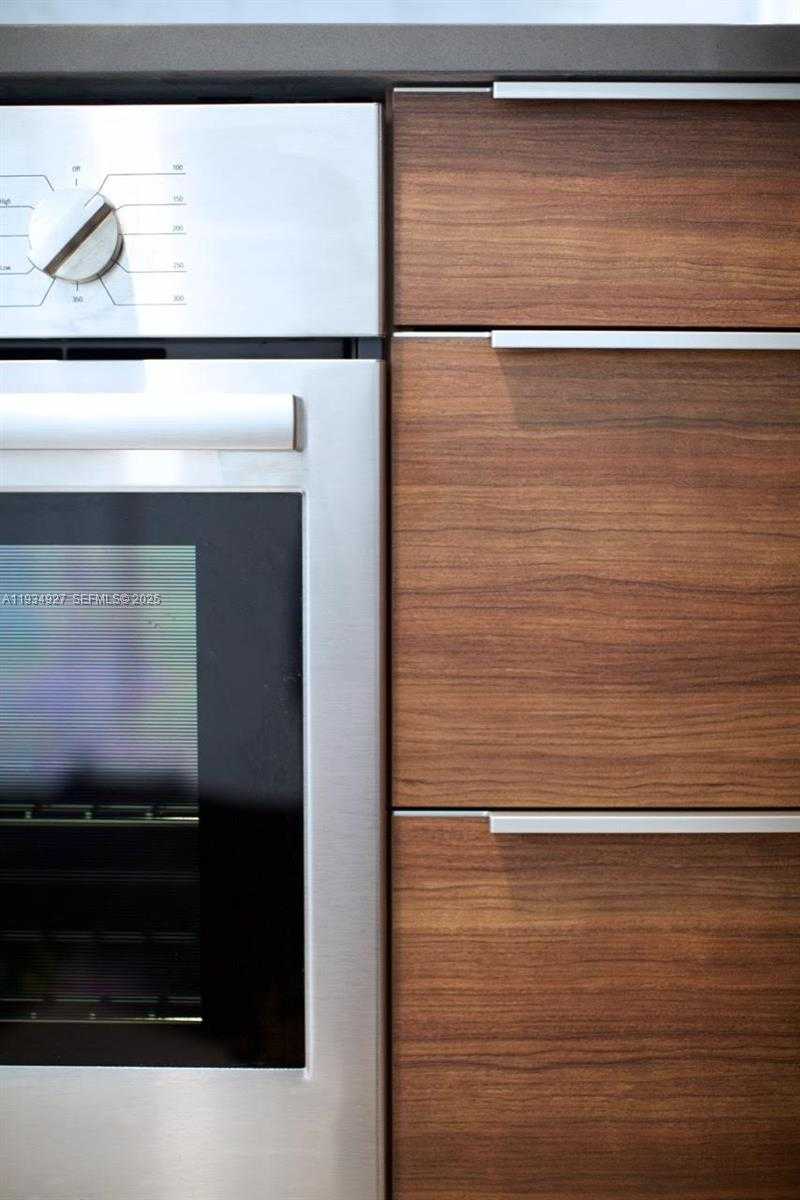 Small Image of 601 NORTH EAST 27TH #1003, Miami Number 37