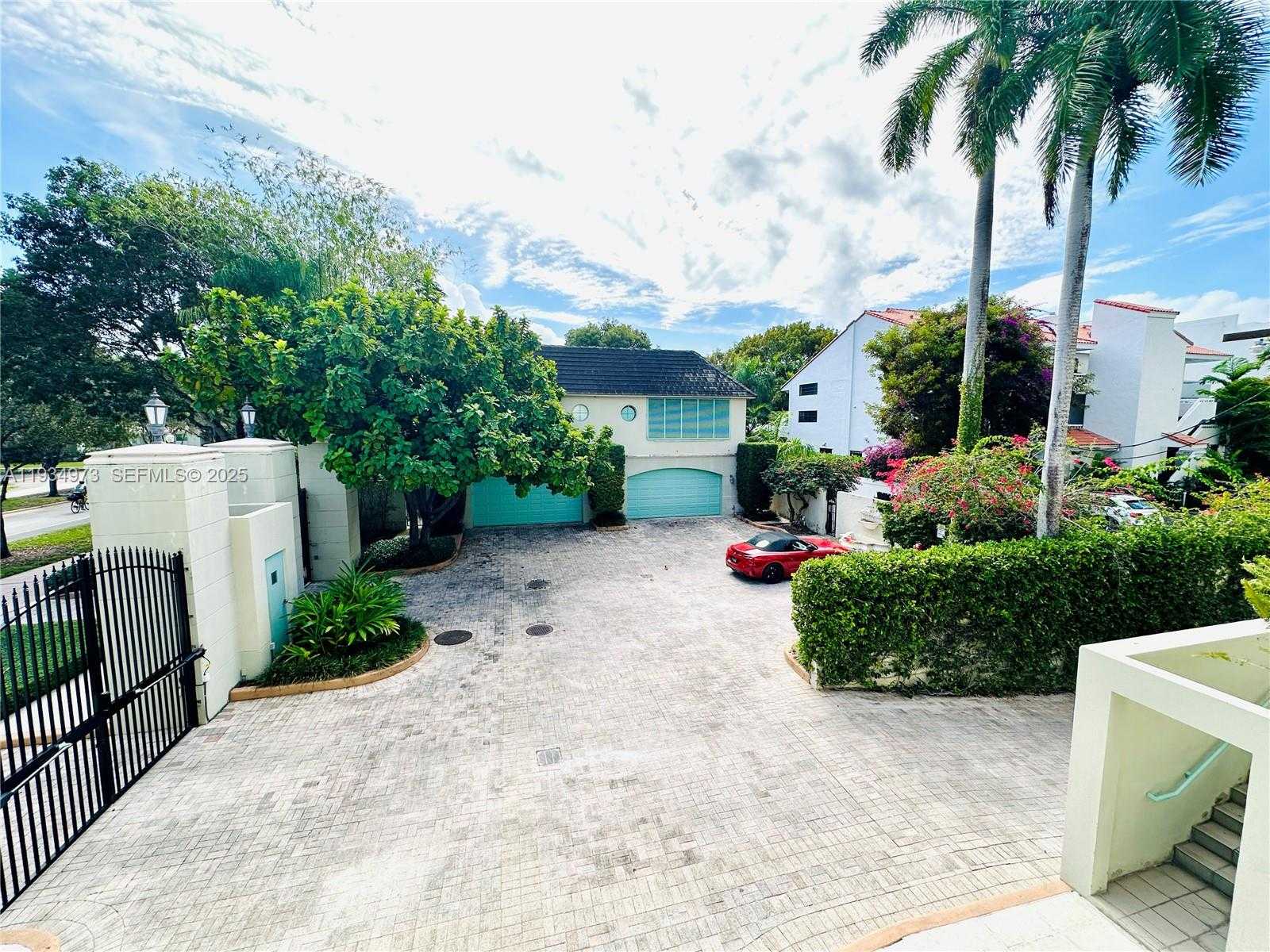 Small Image of 2600 SEGOVIA ST #701, Coral Gables Number 13