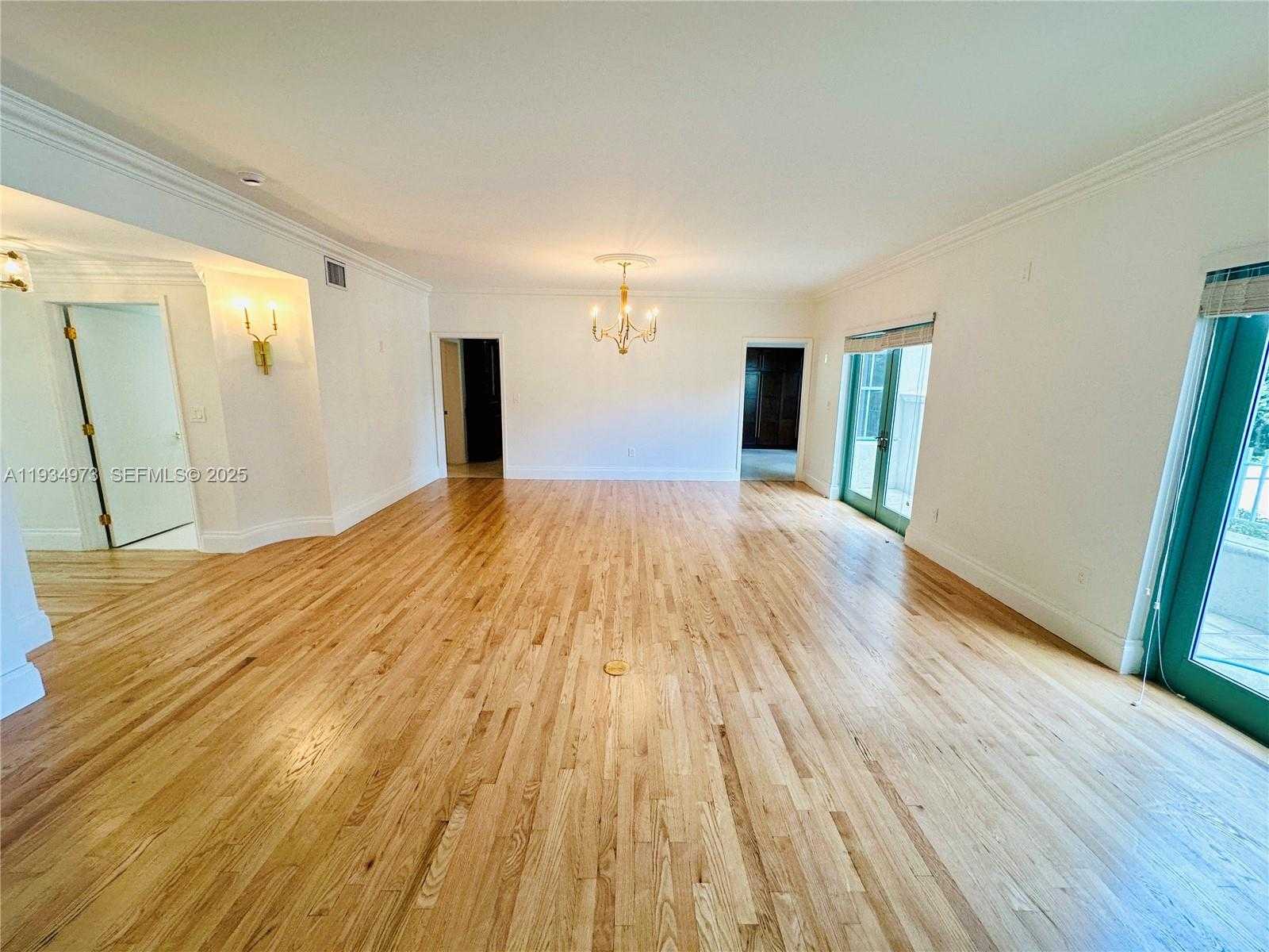 Small Image of 2600 SEGOVIA ST #701, Coral Gables Number 20