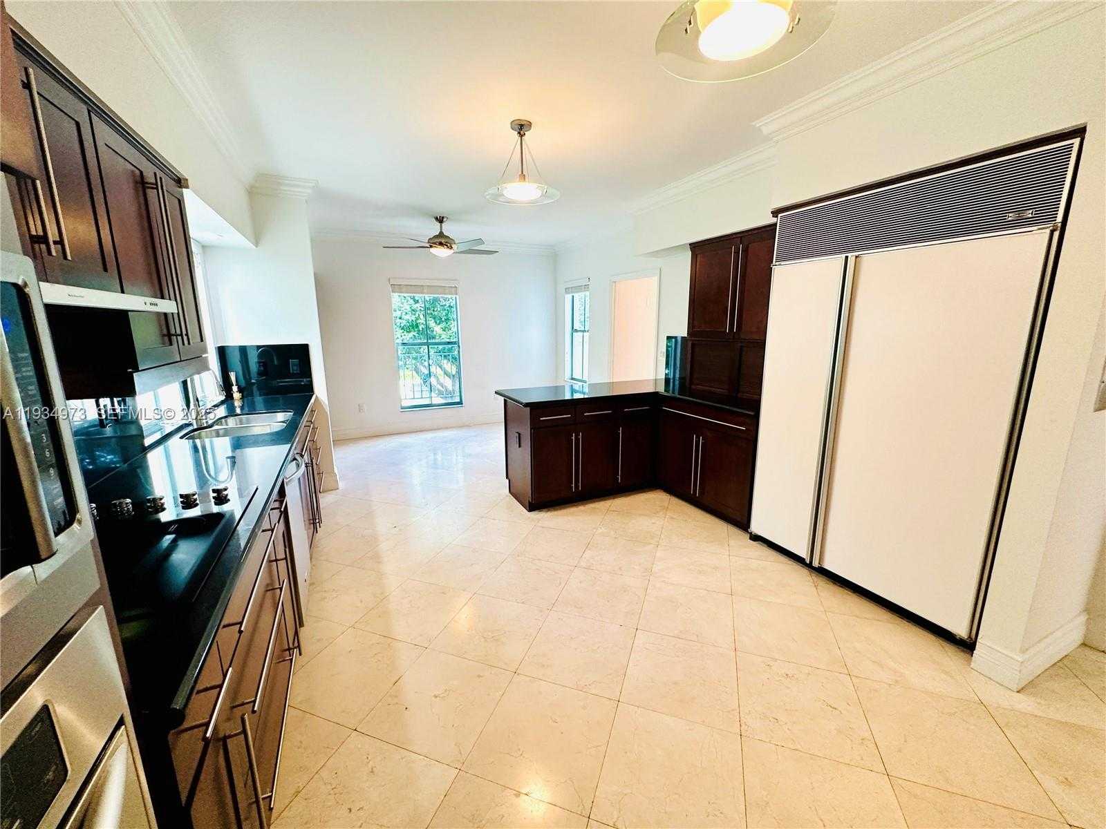 Small Image of 2600 SEGOVIA ST #701, Coral Gables Number 32