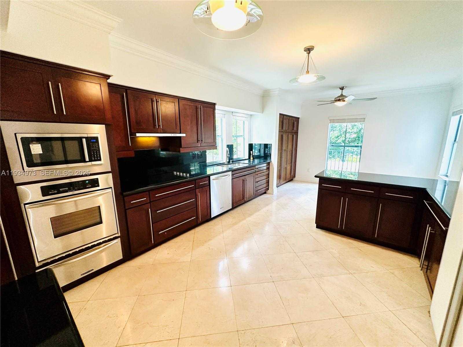 Small Image of 2600 SEGOVIA ST #701, Coral Gables Number 33