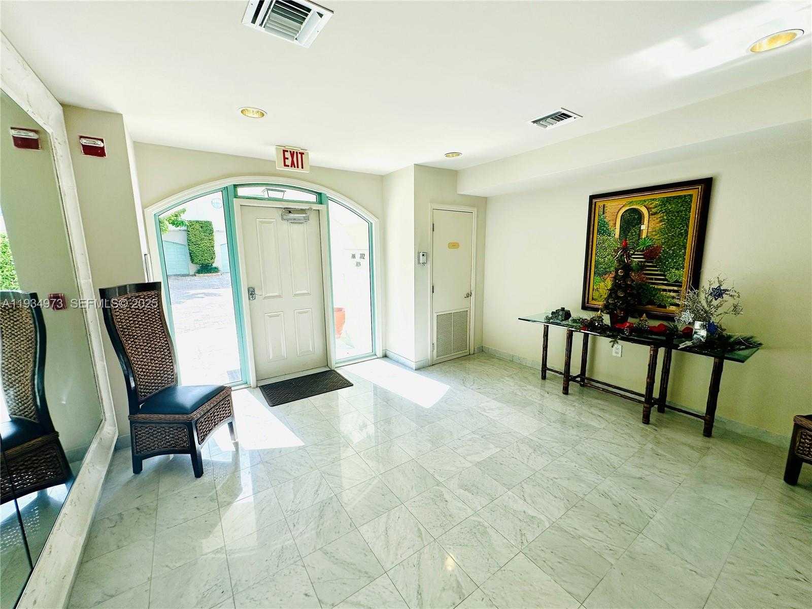 Small Image of 2600 SEGOVIA ST #701, Coral Gables Number 6