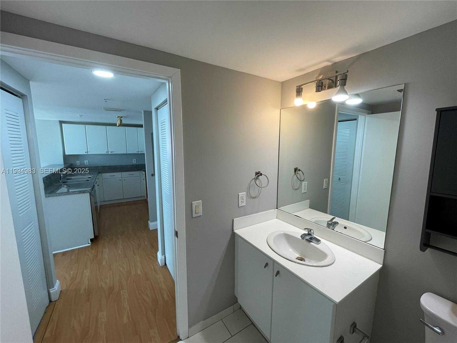 Small Image of 2740 SOUTH WEST 28TH TER #702, Miami Number 16