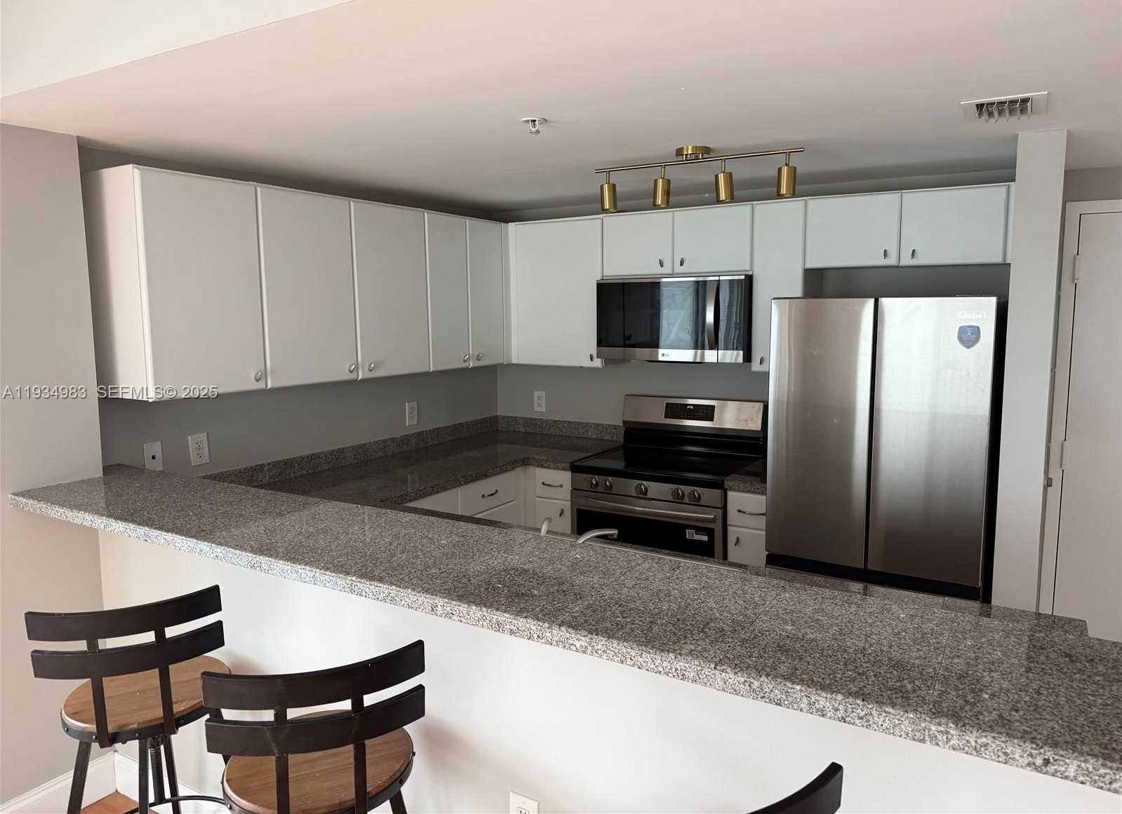 Small Image of 2740 SOUTH WEST 28TH TER #702, Miami Number 7