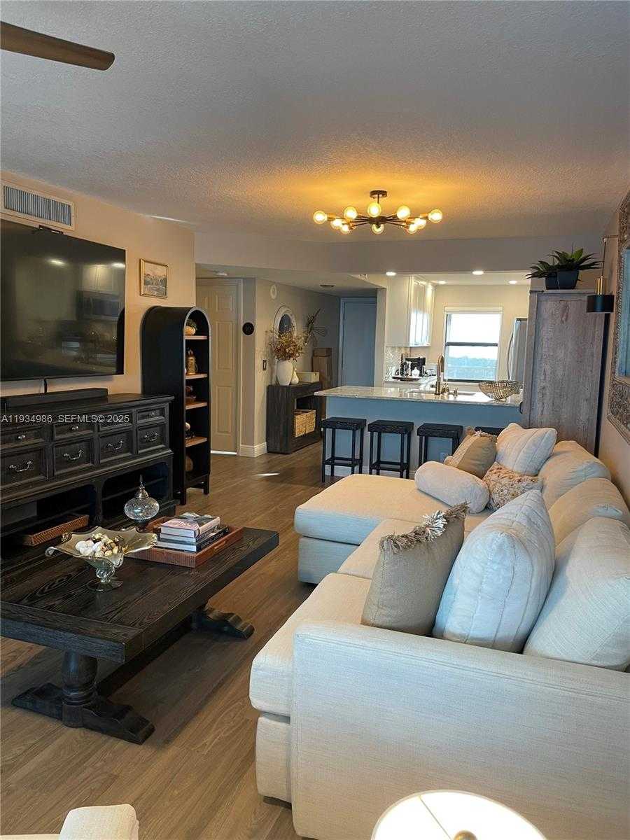 Small Image of 7370 SOUTH OCEAN DR #715, Jensen Beach Number 3