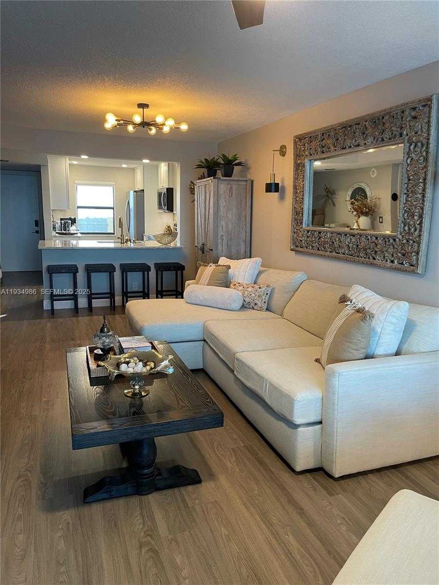 Small Image of 7370 SOUTH OCEAN DR #715, Jensen Beach Number 4