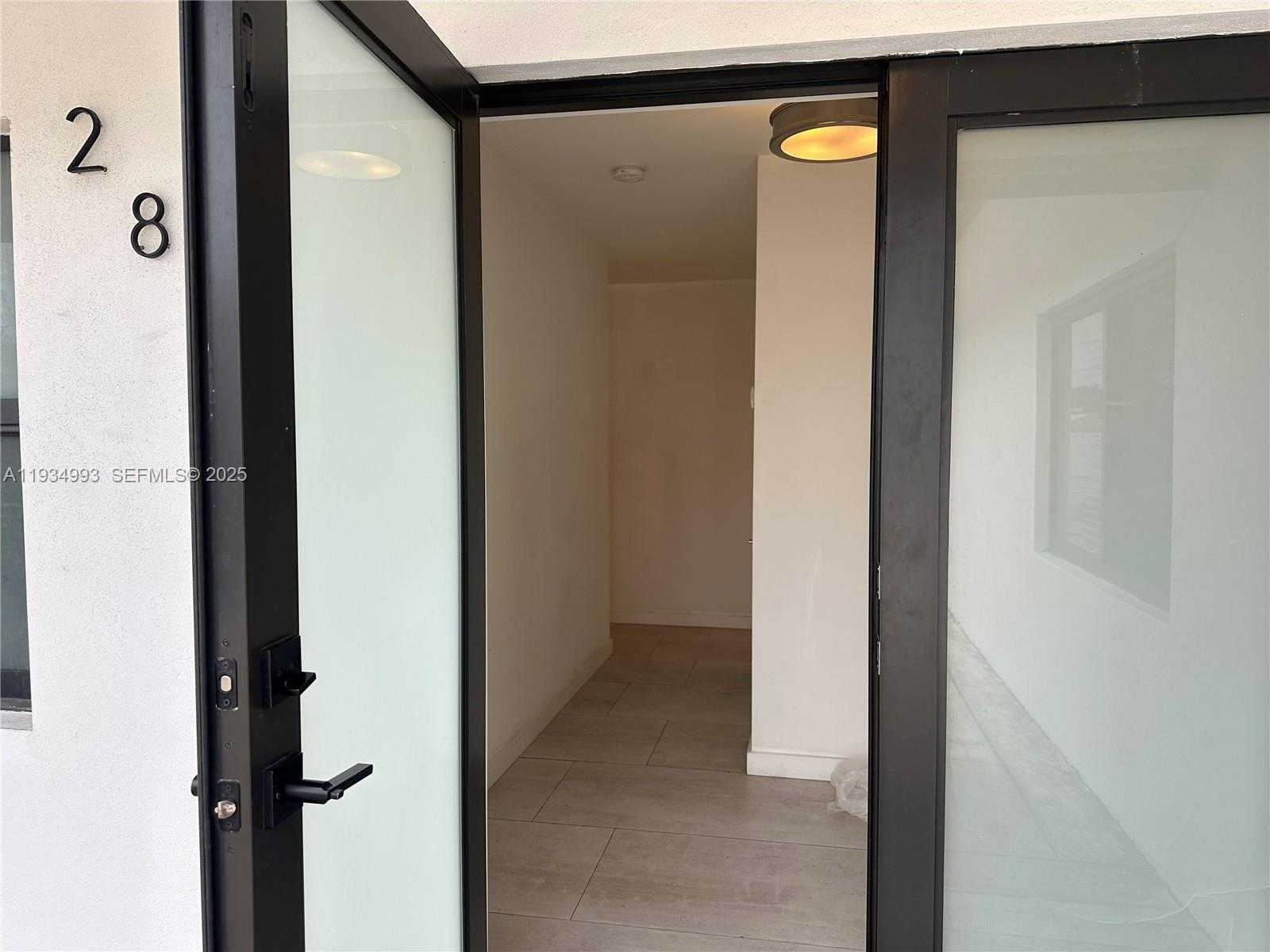 Small Image of 2832 SOUTH WEST 124TH CT, Miami Number 12