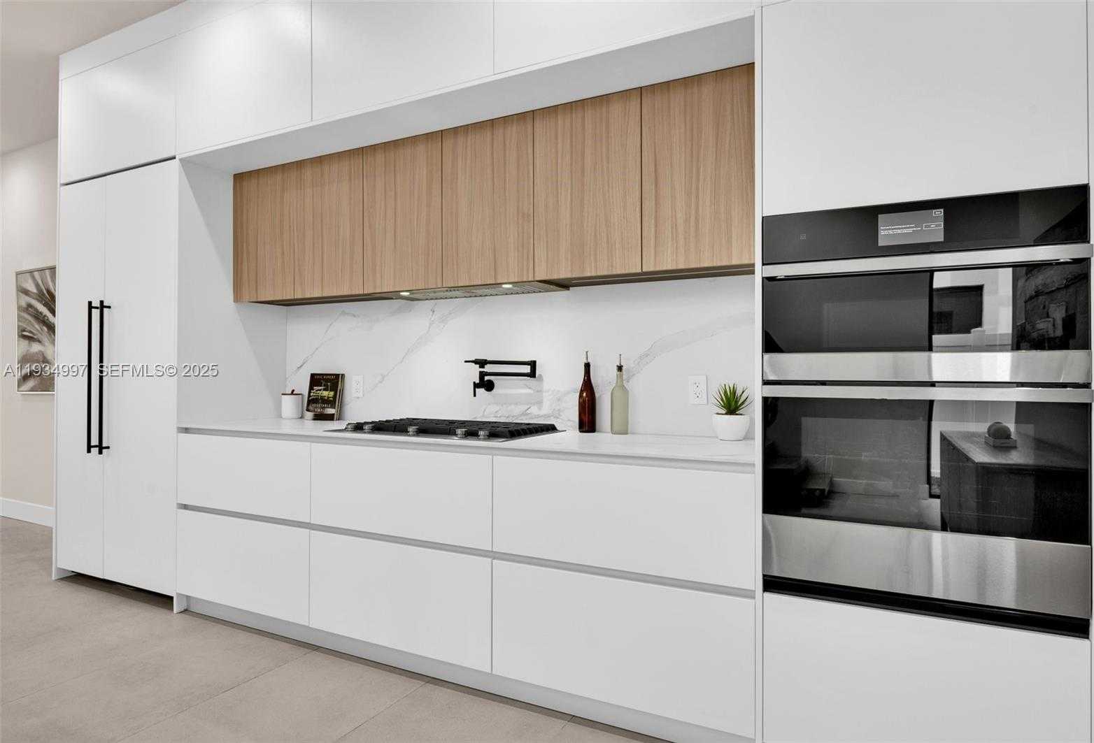 Small Image of 921 NORTH EAST 17TH TER #B, Fort Lauderdale Number 19