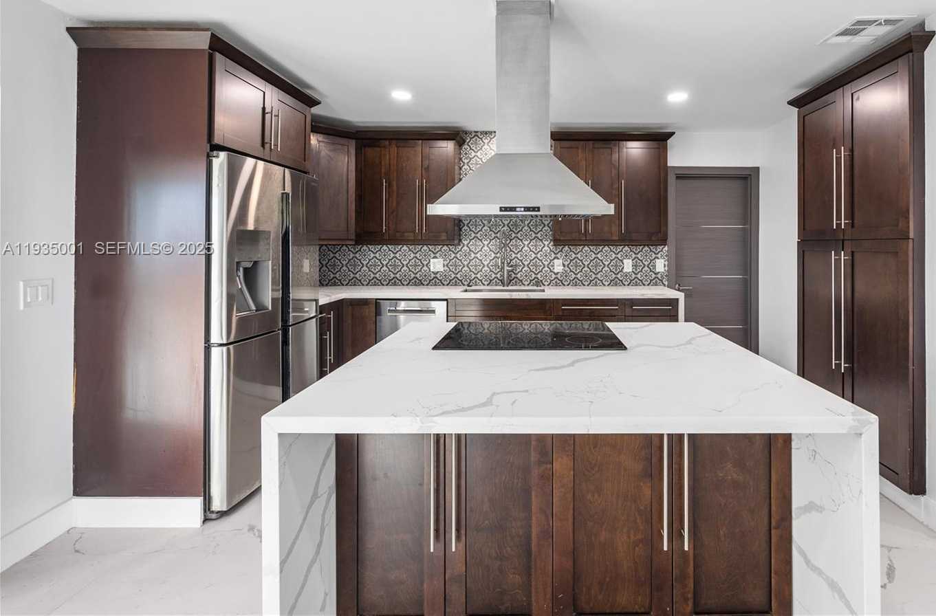 Small Image of 218 SOUTH EAST 2ND ST, Dania Beach Number 13