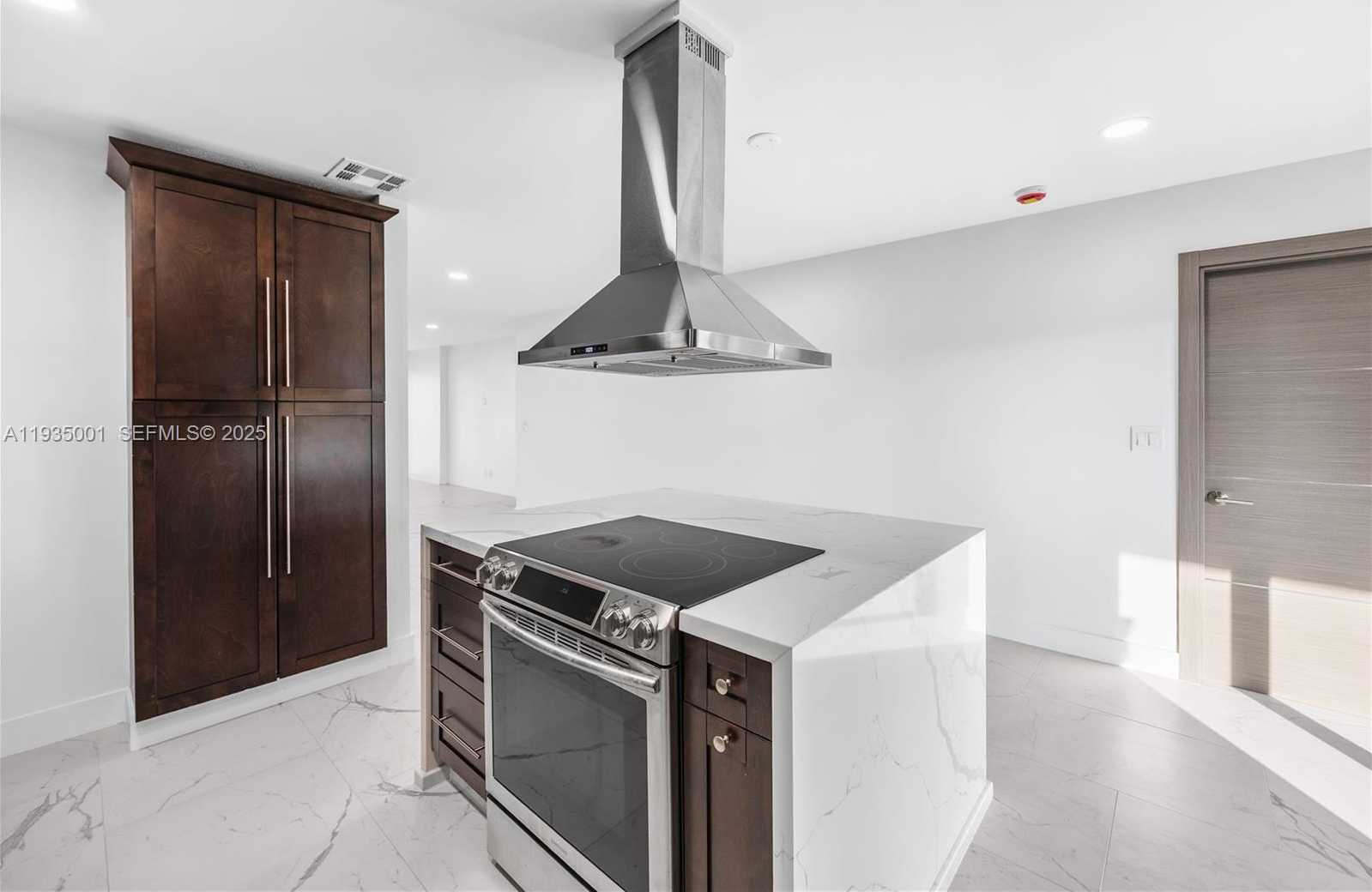 Small Image of 218 SOUTH EAST 2ND ST, Dania Beach Number 17