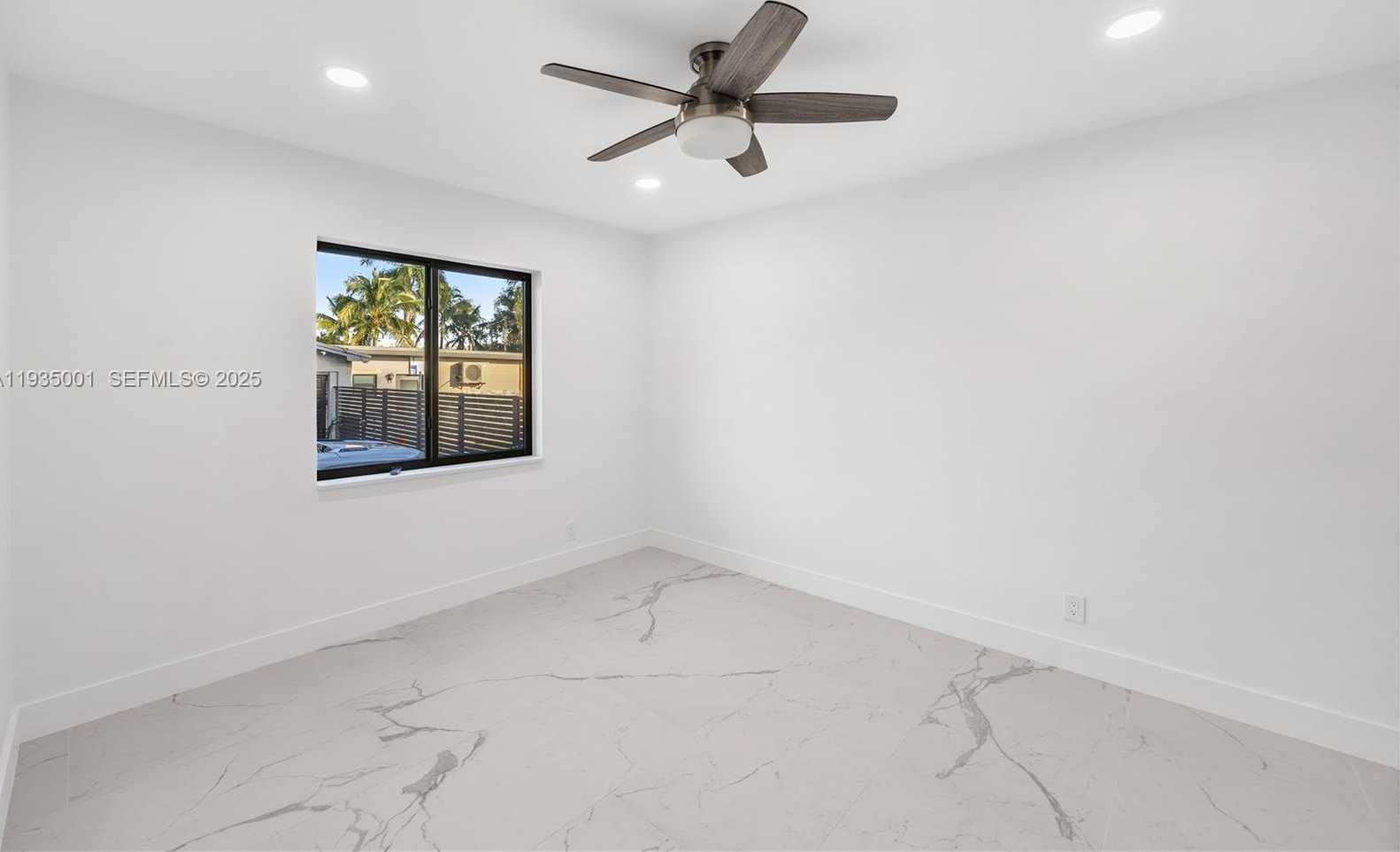 Small Image of 218 SOUTH EAST 2ND ST, Dania Beach Number 20