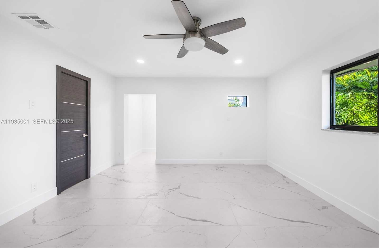 Small Image of 218 SOUTH EAST 2ND ST, Dania Beach Number 26