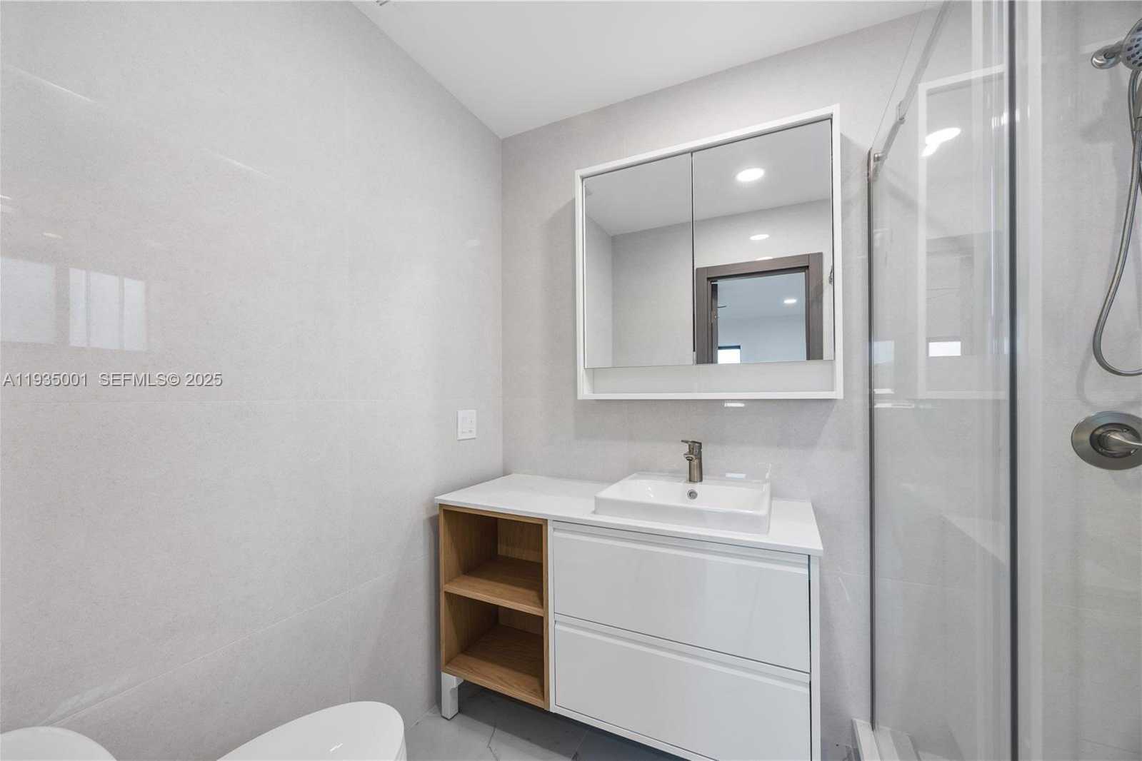 Small Image of 218 SOUTH EAST 2ND ST, Dania Beach Number 31