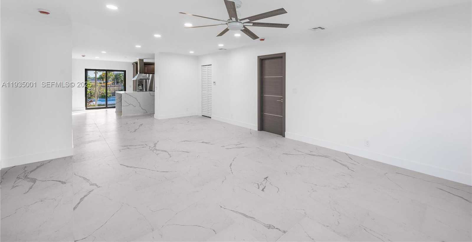 Small Image of 218 SOUTH EAST 2ND ST, Dania Beach Number 7